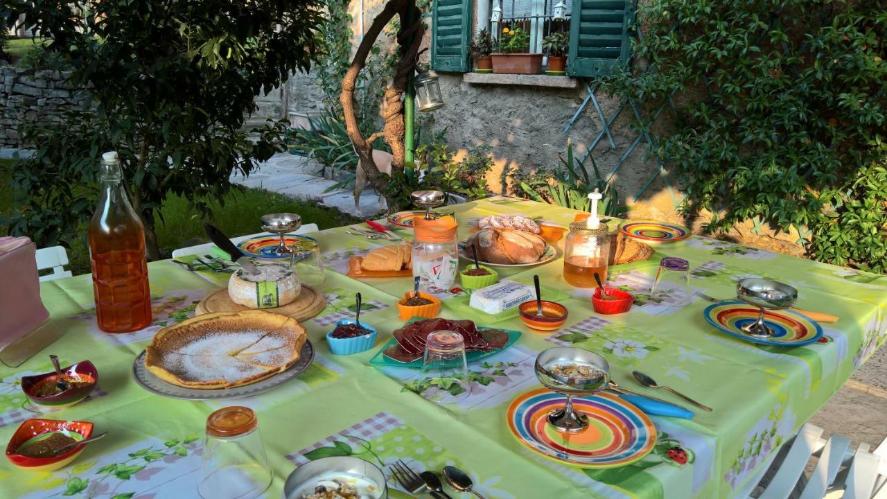 B&B "A Casa Di Camilla" Carate Urio Exterior foto